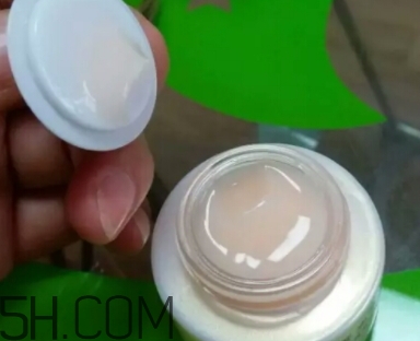 萱姿是什么牌子？萱姿化妝品是大牌子嗎哪國(guó)的？