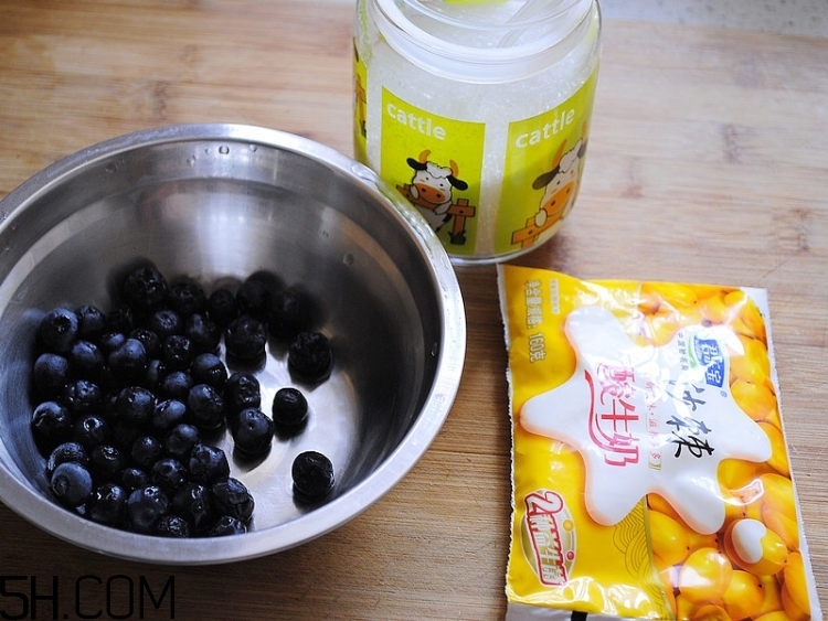 孕婦吃藍(lán)莓對(duì)胎兒有什么影響？哺乳期吃藍(lán)莓需要注意什么？