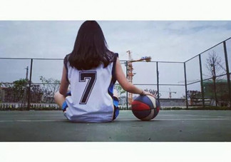 女生打籃球腿會變粗嗎？女生怎么樣打籃球腿不會變粗？