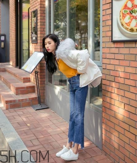 棉襖配牛仔褲好看嗎？棉服搭配牛仔褲圖片