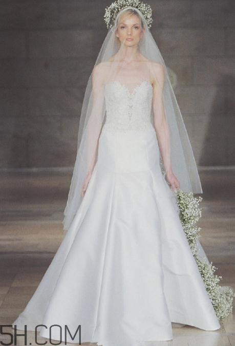 reem acra2018秋冬婚紗系列好看嗎_有哪些款式？