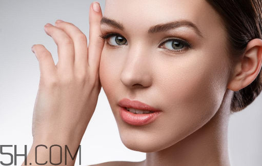 哪些人不宜紋眉？紋眉繡眉的注意事項(xiàng)