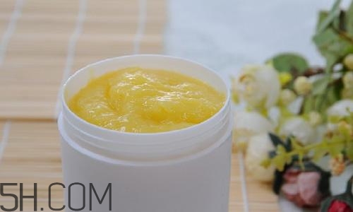 蜂王漿的營(yíng)養(yǎng)成分有哪些？怎么辨別真假蜂王漿？