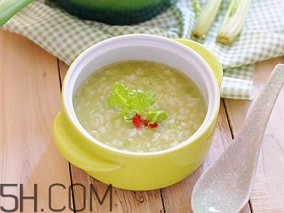 吃什么會(huì)導(dǎo)致頭痛？緩解頭痛的方法有哪些？