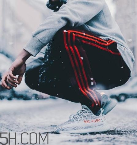 yeezy boost 350 v2 blue tint藍(lán)斑馬國內(nèi)發(fā)售店鋪有哪些？