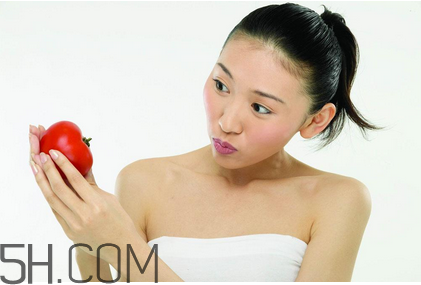 婦炎潔要泡多久？婦炎潔能去除異味嗎？