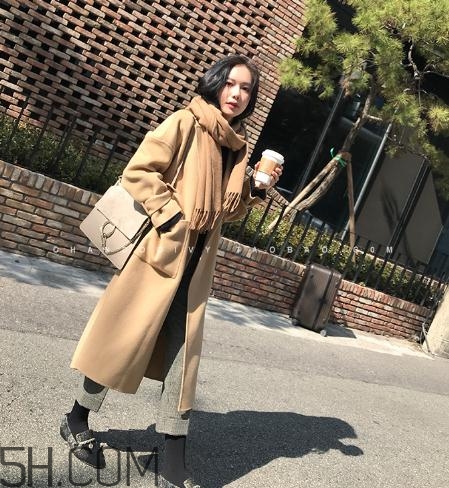 雙面呢大衣會(huì)掉毛嗎？雙面呢大衣掉毛怎么辦？