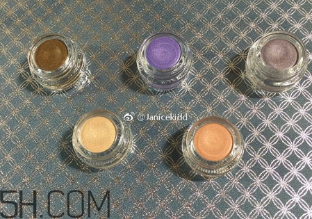 suqqu2018春季彩妝多少錢(qián)？suqqu化妝品產(chǎn)品介紹
