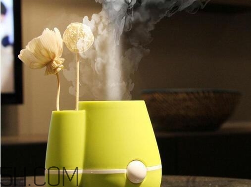 加濕器噴熱氣好嗎？加濕器噴熱氣好還是噴冷氣好？