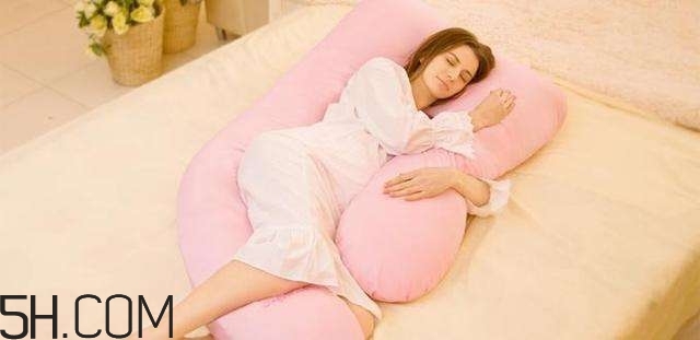睡覺不關(guān)燈的危害有哪些？如何正確的睡個美容覺？