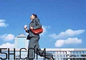 上班族怎么正確睡午覺？怎么正確的在公司睡午覺？