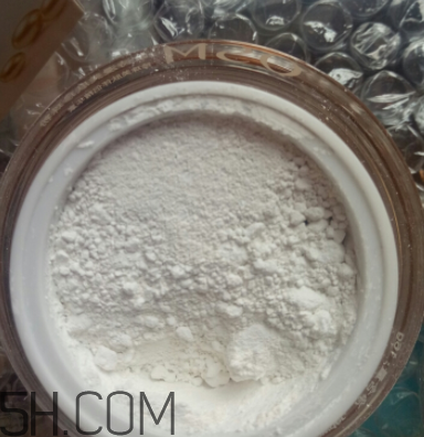 歐詩漫珍珠粉能美白嗎？歐詩漫珍珠粉使用心得