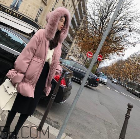 一般羽絨服充絨量是多少？羽絨服充絨量220克夠嗎？