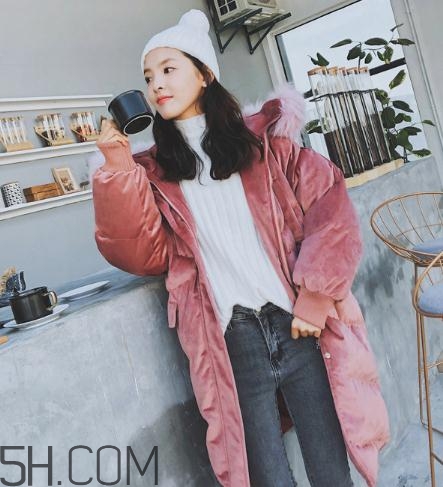 白鴨絨羽絨服多少錢(qián)？白鴨絨羽絨服600多貴嗎？