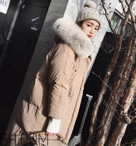 白鴨絨羽絨服保暖嗎？白鴨絨有味道怎么去味？