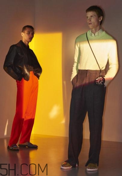 stella mccartney2018春夏系列好看嗎_有哪些款式？