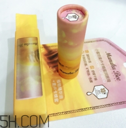 小蜜坊唇膏好用嗎？小蜜坊唇膏評測
