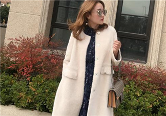 羊剪絨大衣怎么搭配？羊剪絨大衣搭配圖片