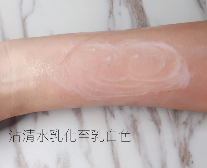 卸妝后要用洗面奶嗎？卸妝后不用洗面奶可以嗎