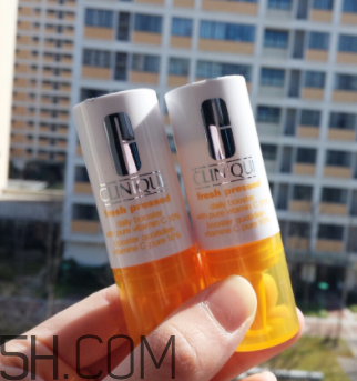 倩碧維C修復(fù)安瓶白天能用嗎？能見光嗎？