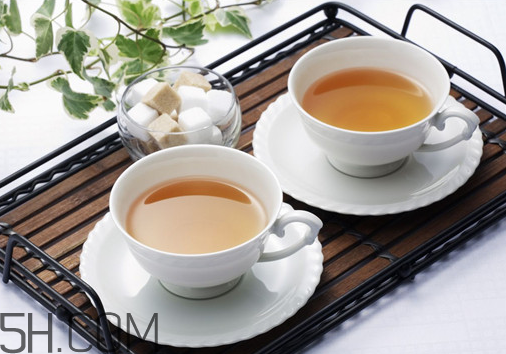 喝茶對牙齒的影響 怎么預(yù)防牙齒變黃