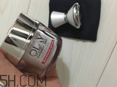 Olay磁力導入面膜可以用手涂嗎？磁力儀咋用？