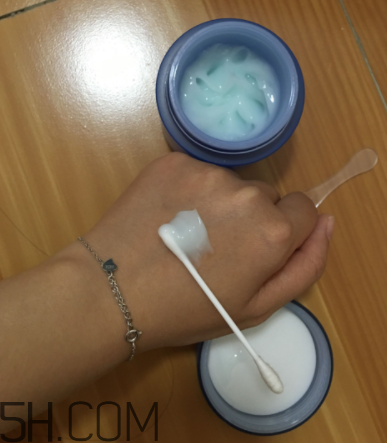 蘭芝睡眠面膜敷多長時(shí)間最好？使用心得