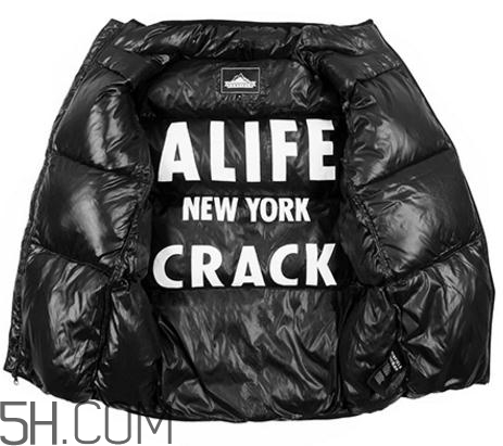 alife與penfield聯(lián)名羽絨服多少錢_在哪買？