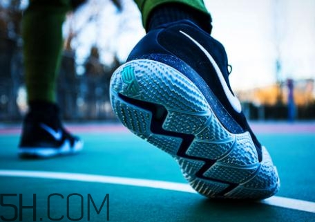 nike kyrie 4實(shí)戰(zhàn)效果怎么樣？耐克歐文4代測評