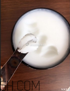 ysl名模肌密卸妝膏好用嗎？卸妝膏適合卸哪個(gè)部位？