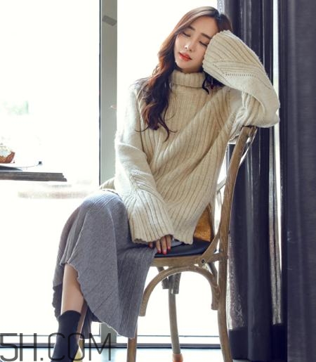 杏色和駝色哪個顯白？杏色和駝色哪個好看？