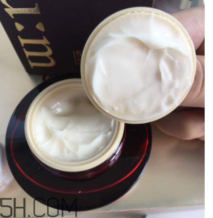 su:m37度蘇秘呼吸眼霜適合什么膚質(zhì)？什么季節(jié)？