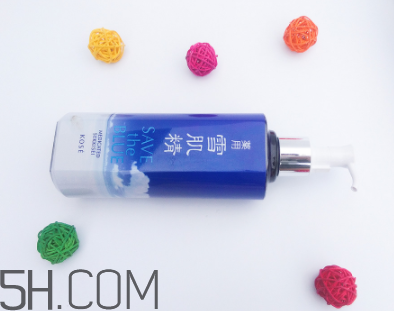 雪肌精化妝水適合干皮嗎？適合痘肌嗎？