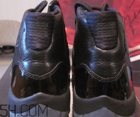 air jordan 11 blackout發(fā)售時間_多少錢？