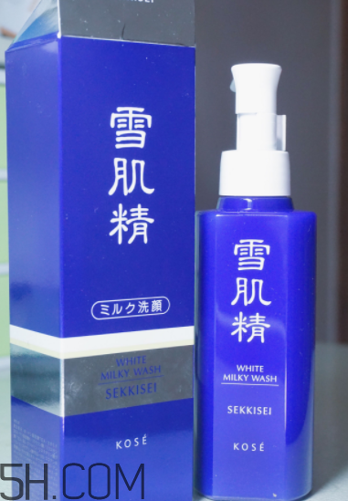 雪肌精柔凈洗顏乳有泡沫嗎？適合干皮嗎？