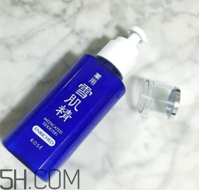雪肌精盈潤乳液含藥物成分嗎？安全嗎？