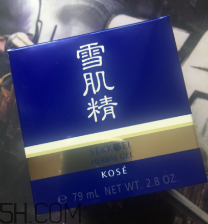 雪肌精菁華凝霜什么成分？有什么功效？