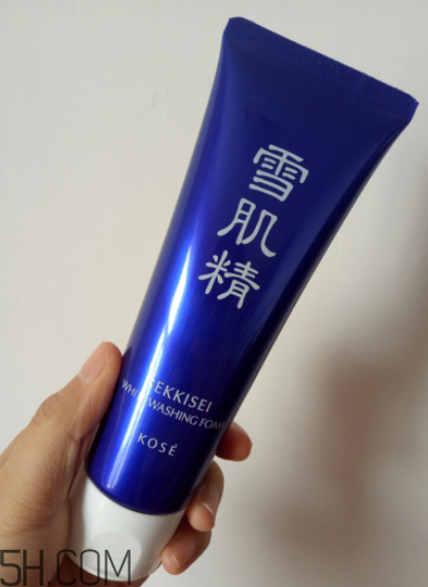 雪肌精洗面奶哪款適合敏感皮？哪款適合干皮？