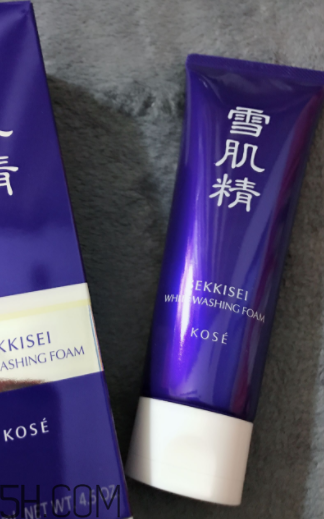 雪肌精洗面奶哪款適合敏感皮？哪款適合干皮？