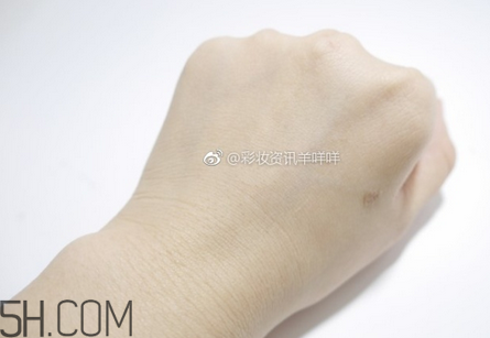 哪種防曬噴霧不用卸妝？雪肌精卸妝油使用評(píng)價(jià)