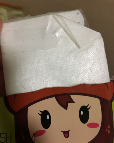 詩婷露雅奇異果面膜薄不??？是蠶絲面膜嗎？