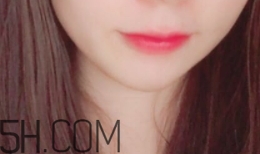 mac和ysl口紅哪個好？mac口紅和圣羅蘭口紅對比