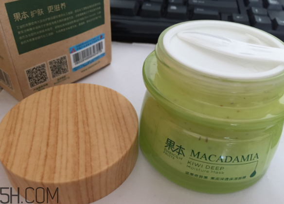 詩婷露雅果泥面膜什么功效？敷完要洗嗎？