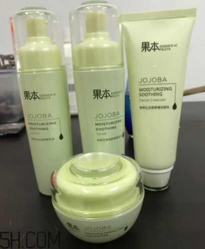 詩婷露雅荷荷巴系列有刺激嗎？適合敏感肌嗎？