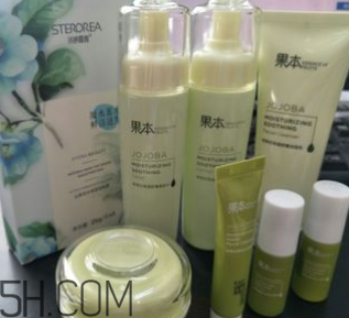 詩婷露雅荷荷巴系列有刺激嗎？適合敏感肌嗎？