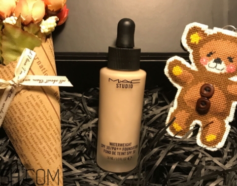 mac魅可和玫珂菲哪個好？mac魅可和make up for eve對比