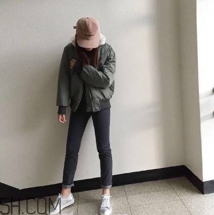 羽絨服怎么穿不顯胖？冬季好看的女裝羽絨服時尚搭配