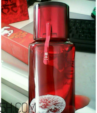 羽西靈芝水適合敏感肌嗎？會(huì)過敏嗎？