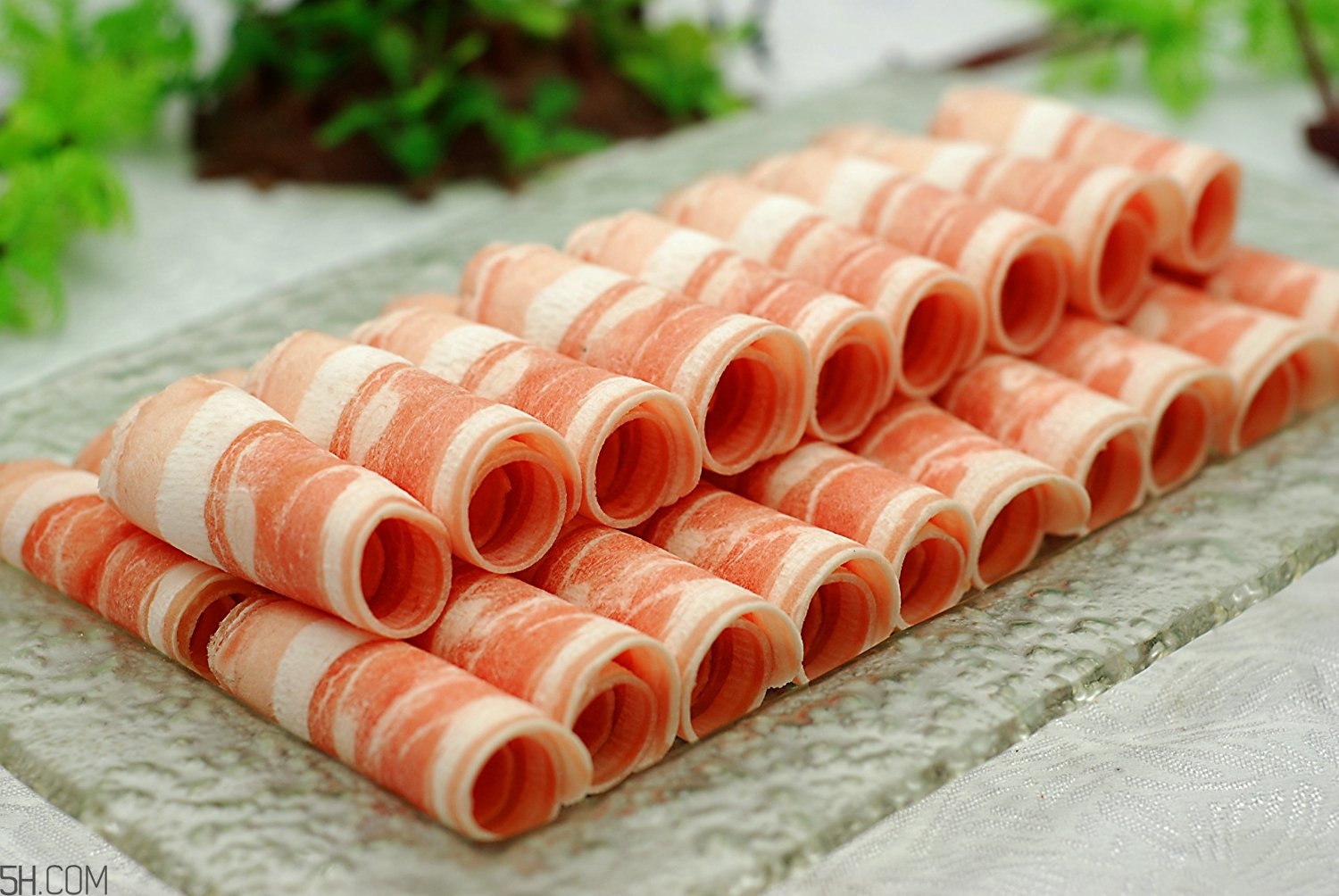 羊肉和香蕉可以一起吃嗎？吃了羊肉可以吃香蕉嗎？