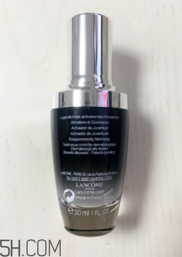 肌底液和精華有什么區(qū)別？蘭蔻小黑瓶可以單獨用嗎？